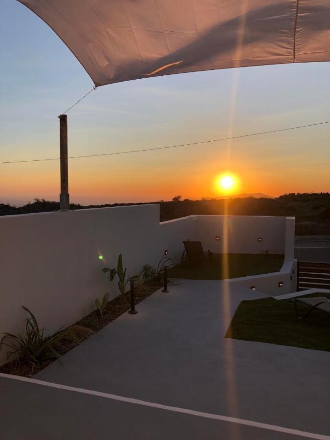 Lejardin Suites Santorini Pýrgos Eksteriør bilde