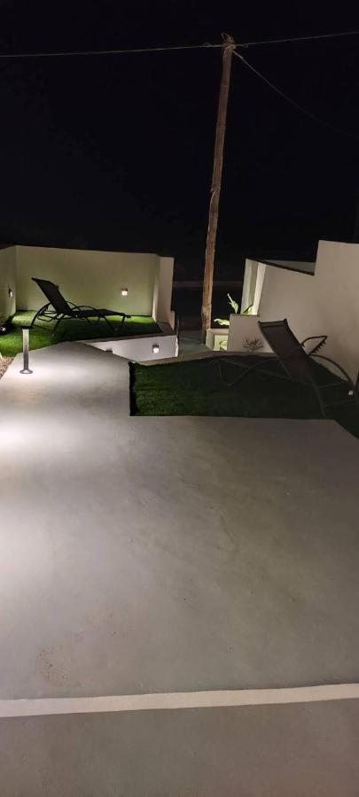 Lejardin Suites Santorini Pýrgos Eksteriør bilde